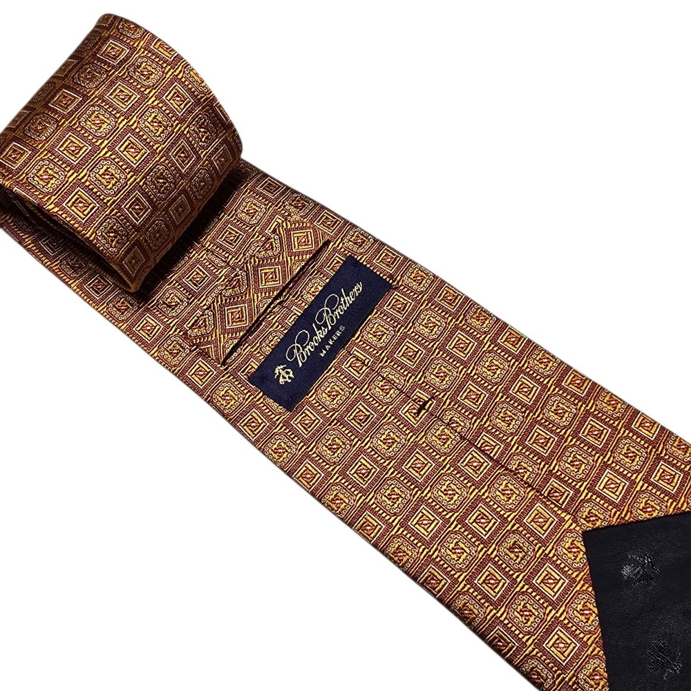BROOKS BROTHERS Makers Silk Necktie USA Designer Geometric Gold Cooper‎ EUC Tie